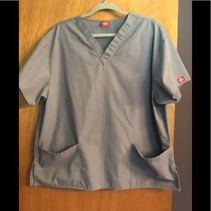 Dickie’s Grey Scrub Top, Unisex XL